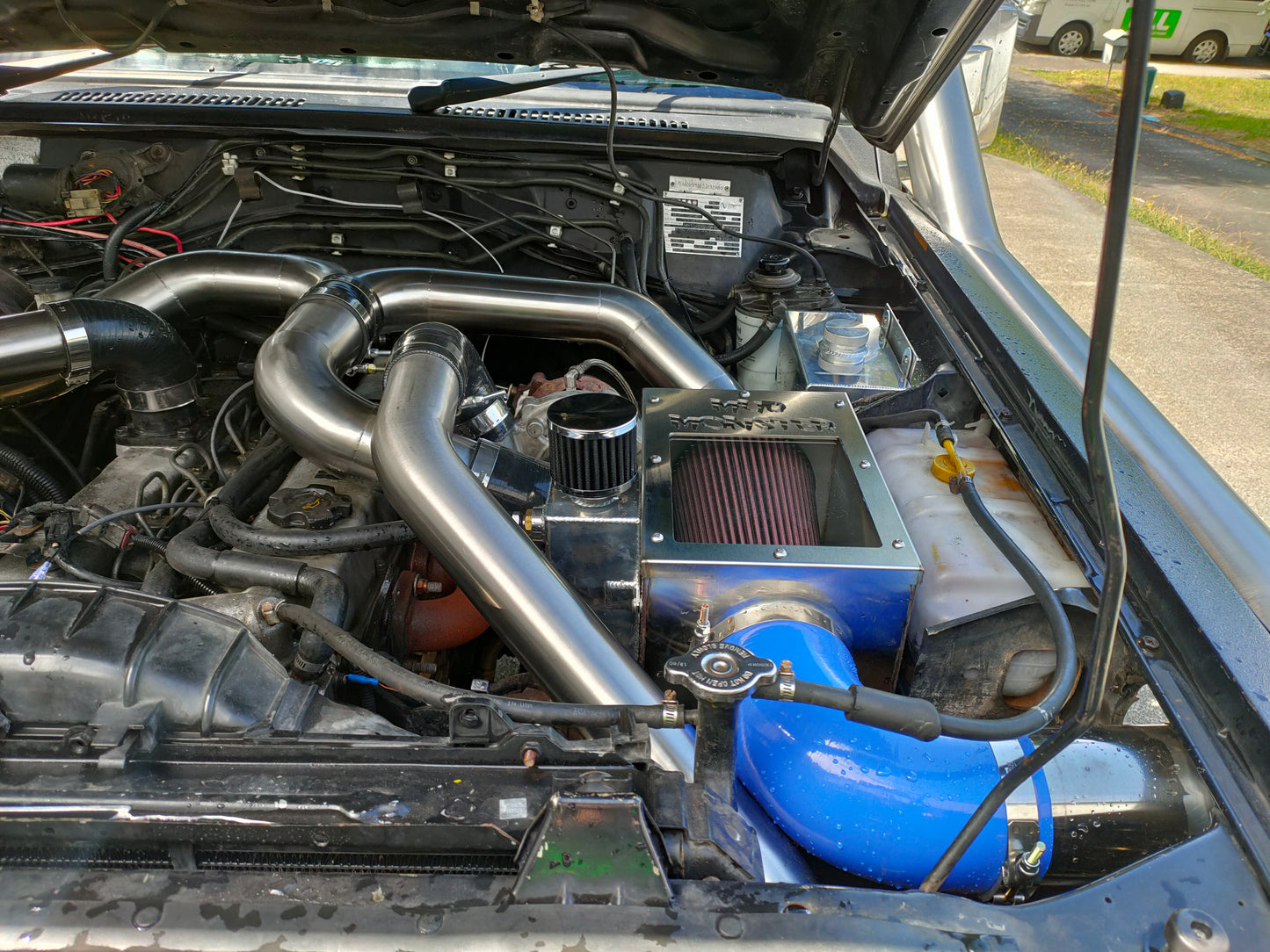 Universal Airboxes